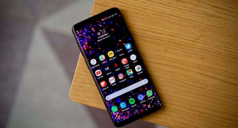 Výmena LCD Samsung Galaxy S10